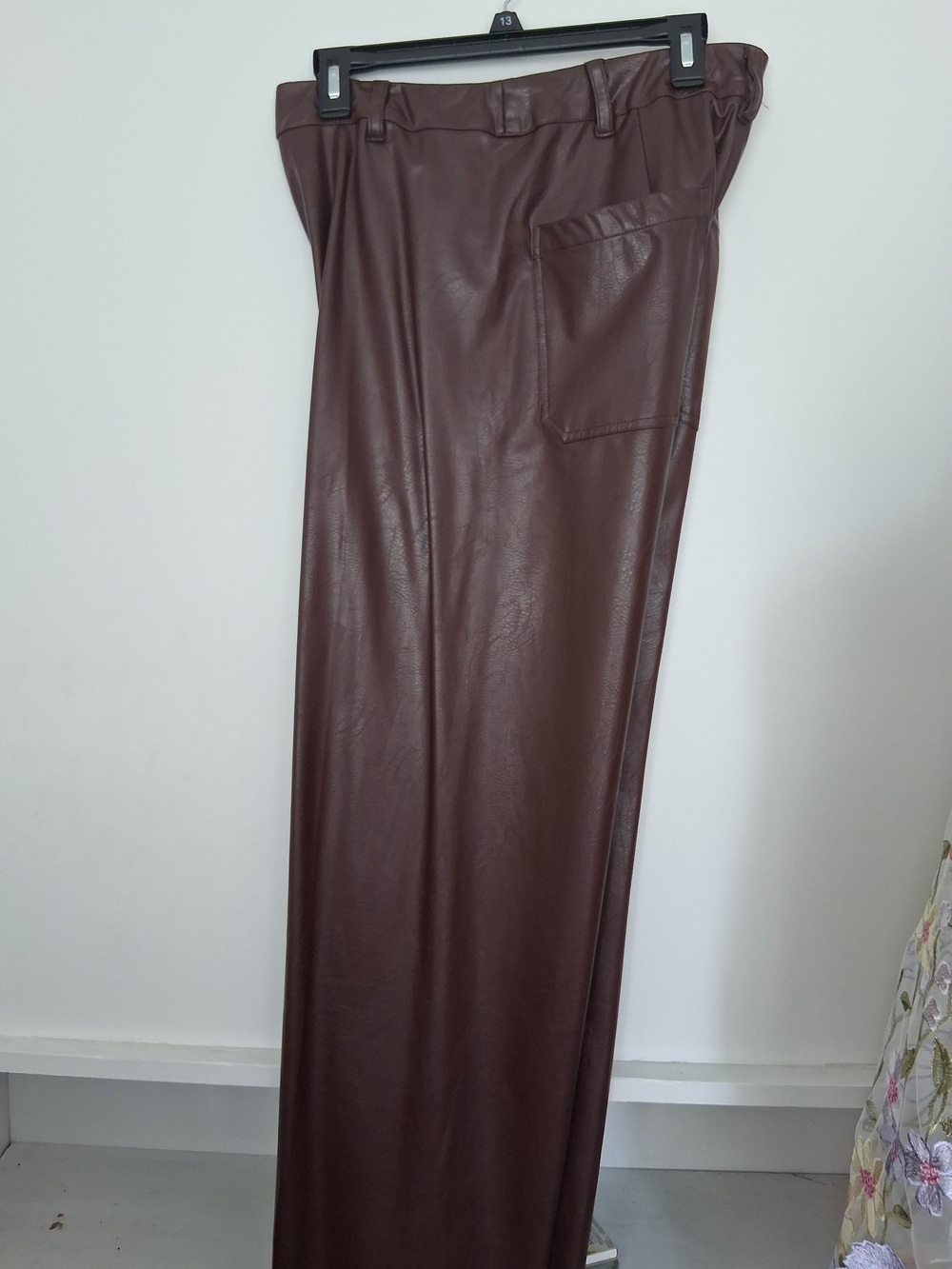 Lysse BurgunfyFaux Leather Pants Sz 10